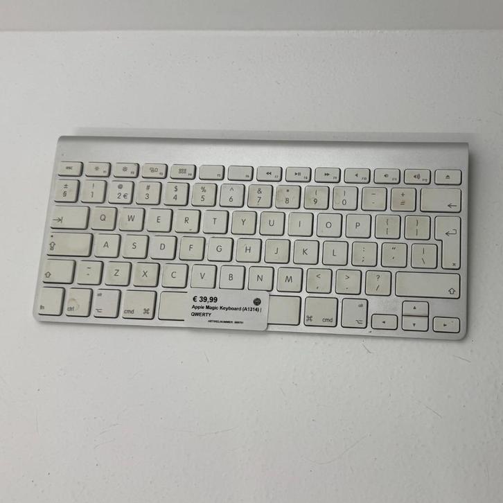 Apple Magic Keyboard (A1314) | QWERTY, Computers en Software, Toetsenborden, Zo goed als nieuw, Qwerty, Draadloos, Ophalen of Verzenden