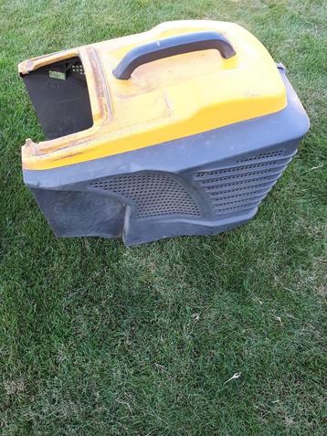 OPVANGBAK voor stiga combi 44 e, elektrische grasmaaier.  beschikbaar voor biedingen
