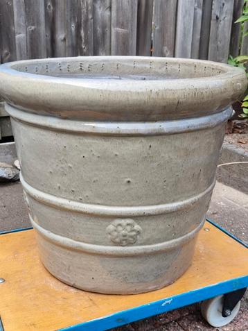 Set van 2 prachtige zware plantenbakken  TERRACOTTA GLAZUUR  beschikbaar voor biedingen
