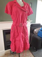 Bandolera prachtige rode jurk mt 42 L met riem en rits, Maat 42/44 (L), Knielengte, Bandolera, Zo goed als nieuw