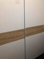 Moderne Kast met Schuifdeuren, Huis en Inrichting, Kunststof, 100 tot 150 cm, Ophalen of Verzenden, Zo goed als nieuw