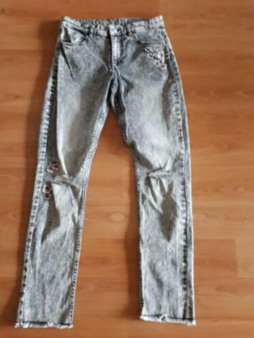 Nieuw! H&M Spijkerbroek, maat 158., Kinderen en Baby's, Kinderkleding | Maat 158, Nieuw, Meisje, Broek, Ophalen of Verzenden