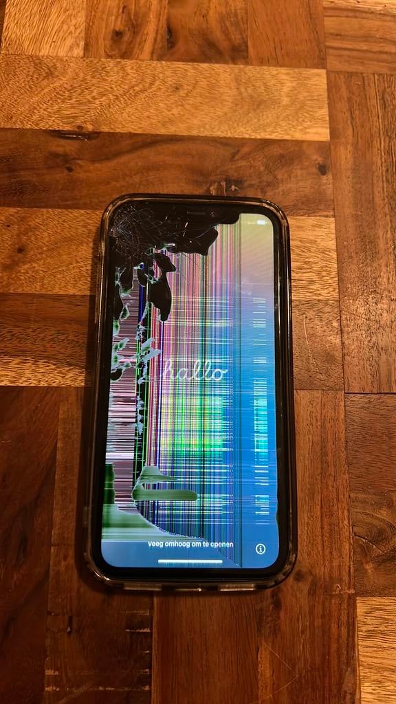 Iphone 11 scherm kapot, Telecommunicatie, Mobiele telefoons | Apple iPhone, Ophalen, Zo goed als nieuw, 128 GB, IPhone 11