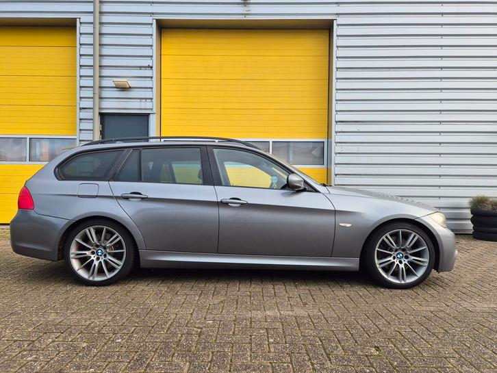 BMW 3 serie 325D Touring E91 Facelift M pakket 325 D, Auto's, BMW, Bedrijf, Te koop, 3-Serie, ABS, Airbags, Airconditioning, Centrale vergrendeling