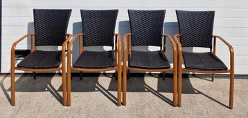 18 x Wicker terrasstoelen terras cafe bistro stoelen zwart beschikbaar voor biedingen