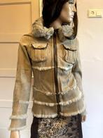 Bont gevoerde jas (Dames) S, Ophalen, Gedragen, Maat 36 (S), Beige