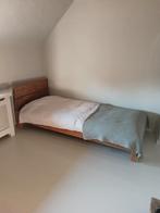Eenpersoons houten bed ( 90x210), Huis en Inrichting, Ophalen, Gebruikt, 90 cm, Bruin