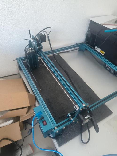 SCULPFUN S9 5.5W Laser Engraver  met honey comb &:camera, Hobby en Vrije tijd, Elektronica-componenten, Ophalen