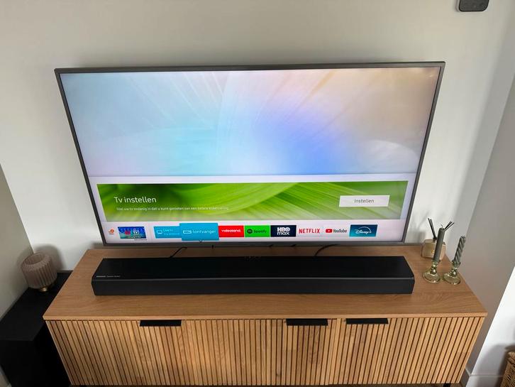 Samsung 55 inch 4K TV + Harman Kardon Soundbar met Subwoofer, Audio, Tv en Foto, Soundbars, Gebruikt, Bluetooth, Ophalen