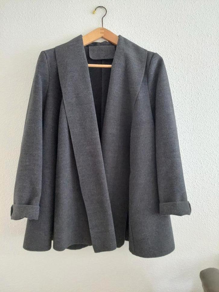 Winterjas lang 82cm Costes maat46 grijs 1xGedragen Als Nieuw, Kleding | Dames, Jassen | Winter, Nieuw, Maat 46/48 (XL) of groter