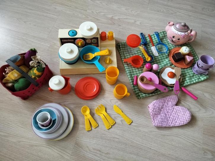 Vintage Fisher-Price keukentje met accessoires, Kinderen en Baby's, Speelgoed | Fisher-Price, Gebruikt, Speelset, Met geluid, Ophalen of Verzenden