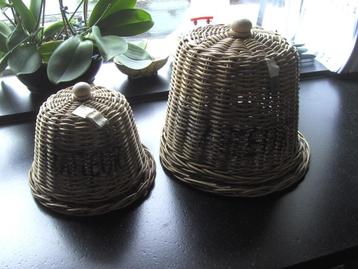 Rieten stolp / Cloche van Riviera Maison beschikbaar voor biedingen