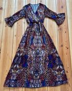 Jurk / Maxidress met dierenprint (slang & panter) - Medium, Ophalen of Verzenden, Zo goed als nieuw, Maat 38/40 (M), Bruin