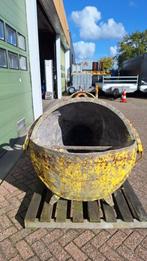 betonkubel 400 liter, Doe-het-zelf en Verbouw, Ophalen, Gebruikt, Industriepark 2a 9351PA Leek, H.O.Albert Ale Slotema