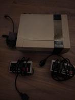 Nintendo NES Console - Inclusief 2 Controllers, Spelcomputers en Games, Games | Nintendo NES, Gebruikt, 2 spelers, Eén computer