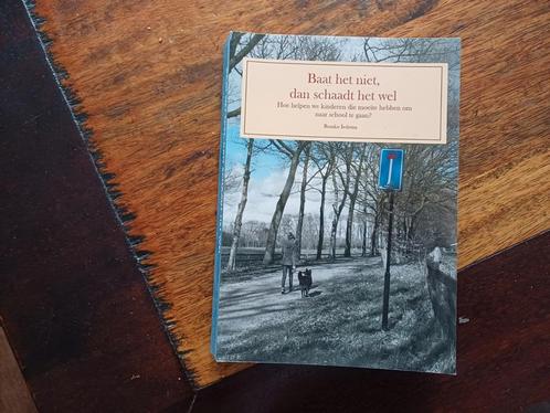 Remko Iedema - Baat het niet, dan schaadt het wel, Boeken, Wetenschap, Zo goed als nieuw, Ophalen of Verzenden
