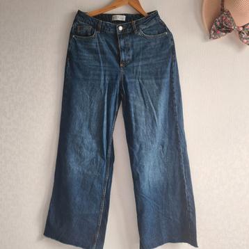 Primark broek  beschikbaar voor biedingen