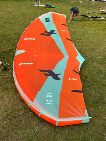 F-one Strike v4 5m beschikbaar voor biedingen