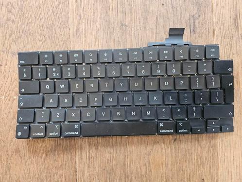 Toetsenbord Knoppen Toetsen voor MacBook Air 13-inch A2681, Computers en Software, Toetsenborden, Zo goed als nieuw, Qwerty, Bedraad