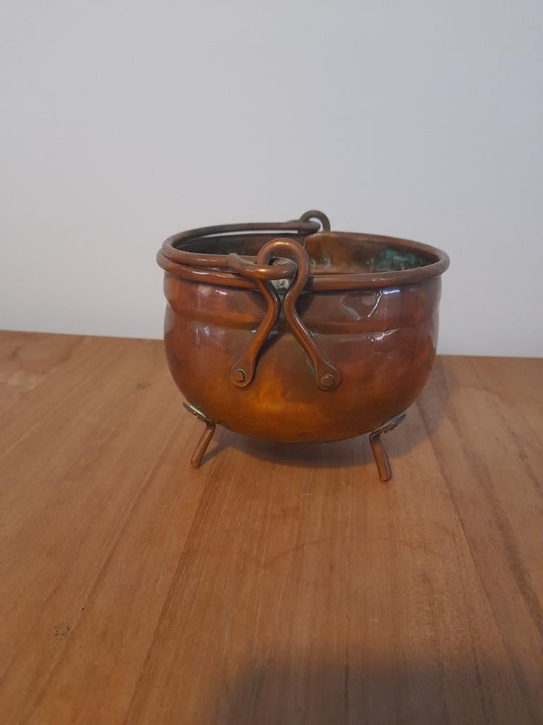 Koperen keteltje op pootjes, Antiek en Kunst, Antiek | Koper en Brons, Ophalen of Verzenden, Koper