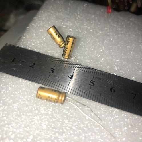 33uF 50v Nichicon UFW, Hobby en Vrije tijd, Elektronica-componenten, Nieuw, Ophalen of Verzenden