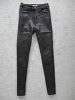 Fake leather broek mt 34, Lang, Maat 34 (XS) of kleiner, Ophalen of Verzenden, Zo goed als nieuw