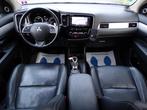 Mitsubishi Outlander 2.0 PHEV Instyle - PANORAMADAK - XENON, Zwart, 4 cilinders, USB, Wit