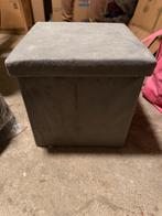Velvet poef 37 hoog 35 breed, Huis en Inrichting, Woonaccessoires | Kisten, Ophalen of Verzenden, Zo goed als nieuw, Minder dan 50 cm
