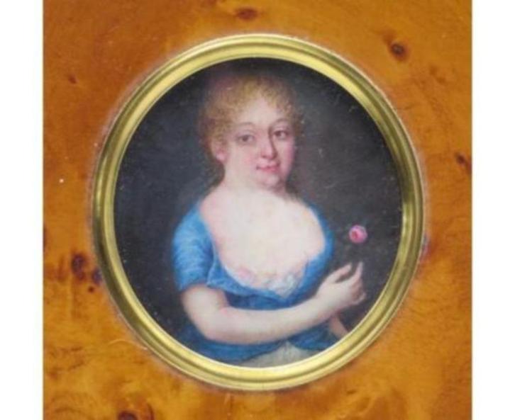 ===meisje met roos ===MINIATUUR-PORTRET ===c a 1820===, Antiek en Kunst, Kunst | Schilderijen | Klassiek, Ophalen of Verzenden