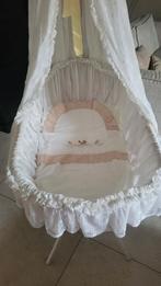 Rotan retro vintage wieg wiegje. Heerlijk ruim!, Kinderen en Baby's, Babywiegjes en Ledikanten, Ophalen, Gebruikt, Wieg