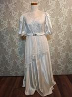 Vintage bruidsjurk trouwjurk crème mt 40/42, Kleding | Dames, Trouwkleding en Trouwaccessoires, Ophalen of Verzenden, Zo goed als nieuw