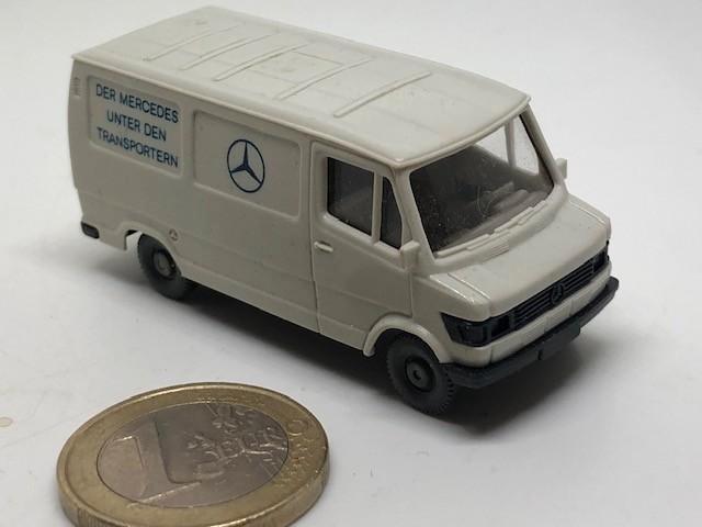 Mercedes 207 - 210 Wit, Wiking, Hobby en Vrije tijd, Modelauto's | 1:87, Gebruikt, Auto, Wiking, Ophalen of Verzenden
