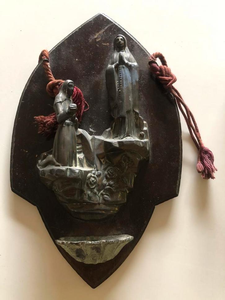 Antiek wijwatervat, Antiek en Kunst, Antiek | Religie, Ophalen of Verzenden