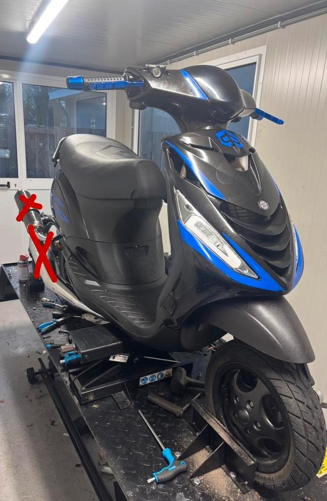 Zip 172 stage 3 in onderdelen, Fietsen en Brommers, Scooters | Piaggio, Zo goed als nieuw, Zip, Maximaal 25 km/u, Tweetakt, Ophalen of Verzenden