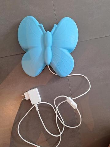 Blauwe vlinder wandlamp - Zo goed als nieuw! beschikbaar voor biedingen