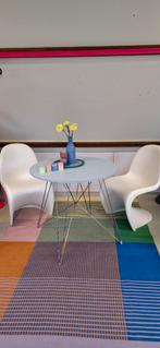 2 x witte vitra stoelen panton. doe een leuk bod, Twee, Vintage modern klassiekers design, Wit, Zo goed als nieuw