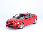1:18 Volvo S60 Polestar - Rood - Inclusief Luxe Vitrinebox., Overige merken, Auto, ., Nieuw