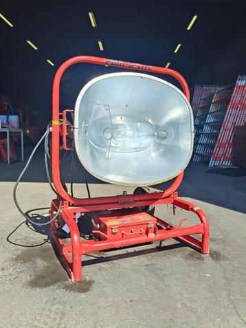 Floodlight 220V beschikbaar voor biedingen