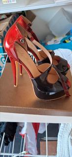 Only maken pumps maat 38, Verzenden