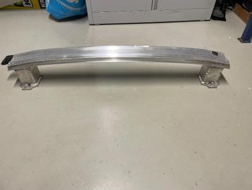 Bumperdrager/Bumperbalk BMW F40 (1-serie) beschikbaar voor biedingen