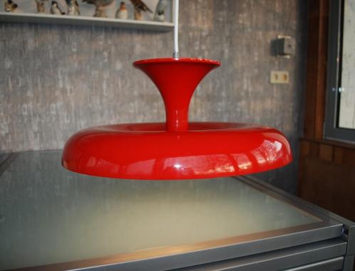 UFO Metalen Plafondlamp van ontwerper Tibor Nádai. Zeldzaam, Antiek en Kunst, Curiosa en Brocante, Ophalen of Verzenden