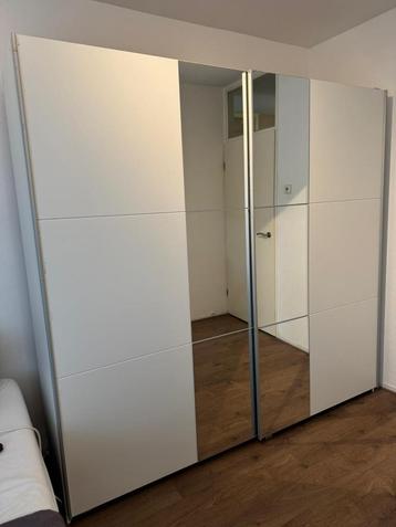 Haco kledingkast – 220 breed / 210 hoog / 51 diep beschikbaar voor biedingen