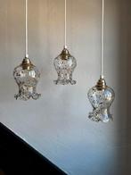 Vintage set 3 sierlijke gouden hanglampjes spikkels sierrand, Ophalen of Verzenden, Zo goed als nieuw, Glas