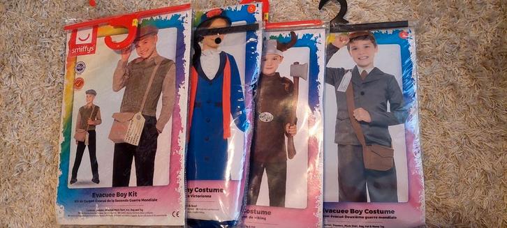 Carnavals en / of verkleedkleding  7,50 per stuk, Kinderen en Baby's, Carnavalskleding en Verkleedspullen, Zo goed als nieuw, Jongen of Meisje