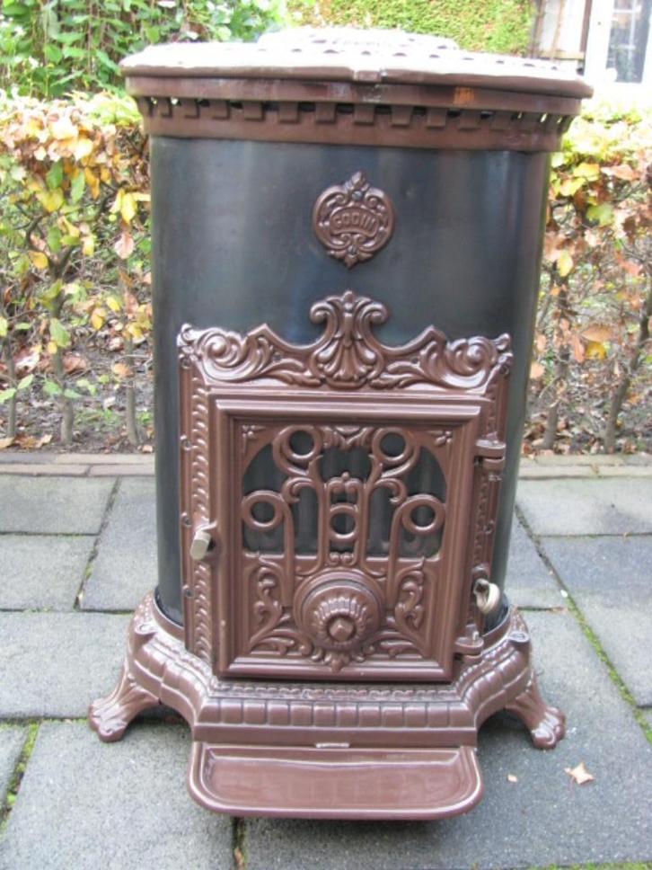 Zeer nette Godin houtkachel of kolen type 3726 (7KW) 240m3, Huis en Inrichting, Woonaccessoires | Overige, Zo goed als nieuw, Ophalen