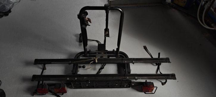 Fietsendrager voor 2 fietsen op trekhaak, Auto diversen, Fietsendragers, Gebruikt, Trekhaakdrager, 2 fietsen, Ophalen