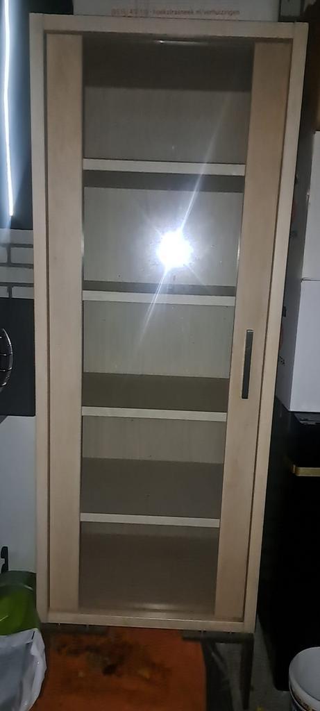 Te koop . Mooie stevige industriële vitrine / kleding kast, Huis en Inrichting, Kasten | Vitrinekasten, Zo goed als nieuw, 150 tot 200 cm