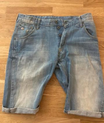 Leuke G-star Raw korte spijkerbroek - maat 33 beschikbaar voor biedingen