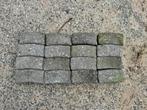 Gratis af te halen beton klinkers gebogen, Ophalen, Gebruikt, Klinkers, 10 m² of meer