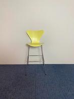 4 x Design barkruk Fritz Hansen, geel, chroom onderstel, Huis en Inrichting, Ophalen, Gebruikt, Met voetsteun, 60 tot 90 cm